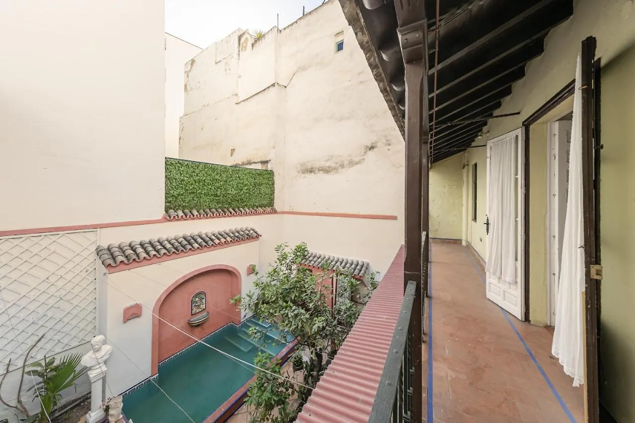 Apartmán Aoa Plaza Santa Marta Sevilla 0*,